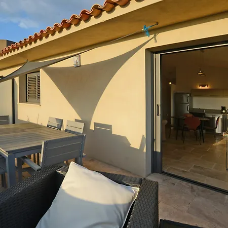 Bianca Casa Порто-Веккіо