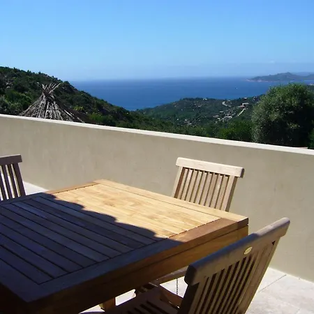 Bianca Casa Porto-Vecchio (Corsica)