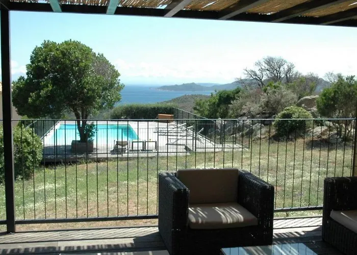 Bianca Casa Aparthotel 4*